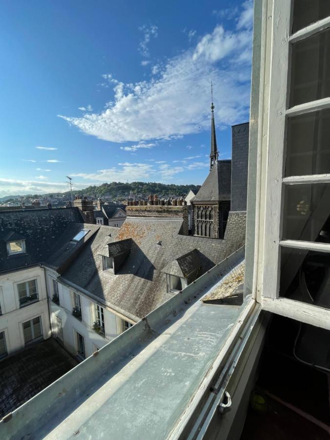 Le Loft Du Homard Bleu - Entre Ciel Et Mer - Free Parking 500M Honfleur Exteriör bild
